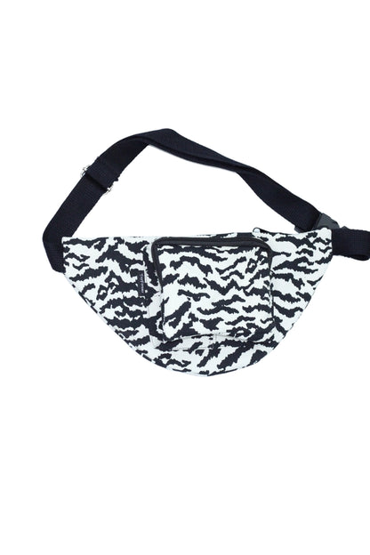 กระเป๋าคาดอก ผ้ากระสอบ